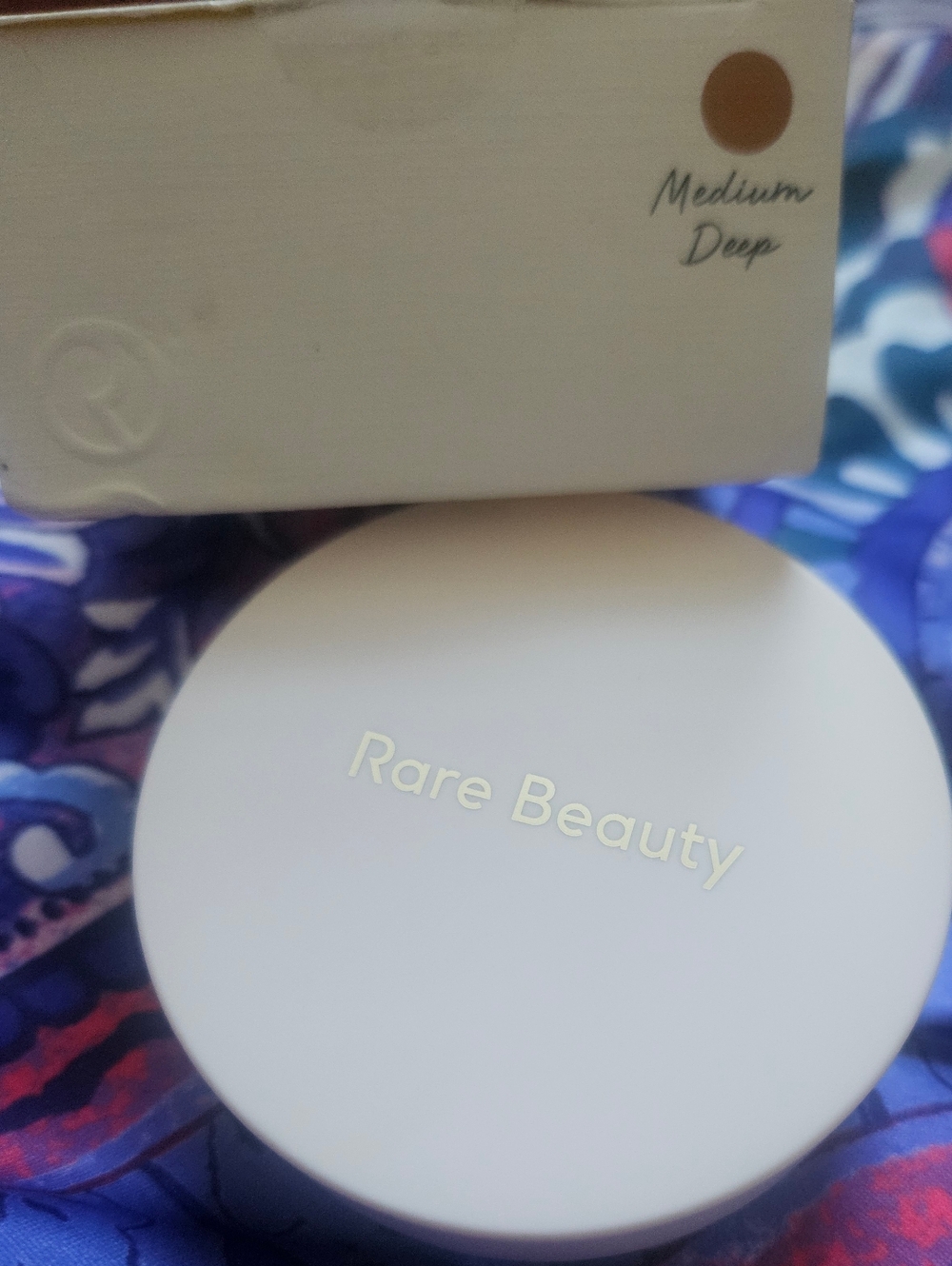 Rare Beauty Soft Matte Setting Powder - Medium Deep